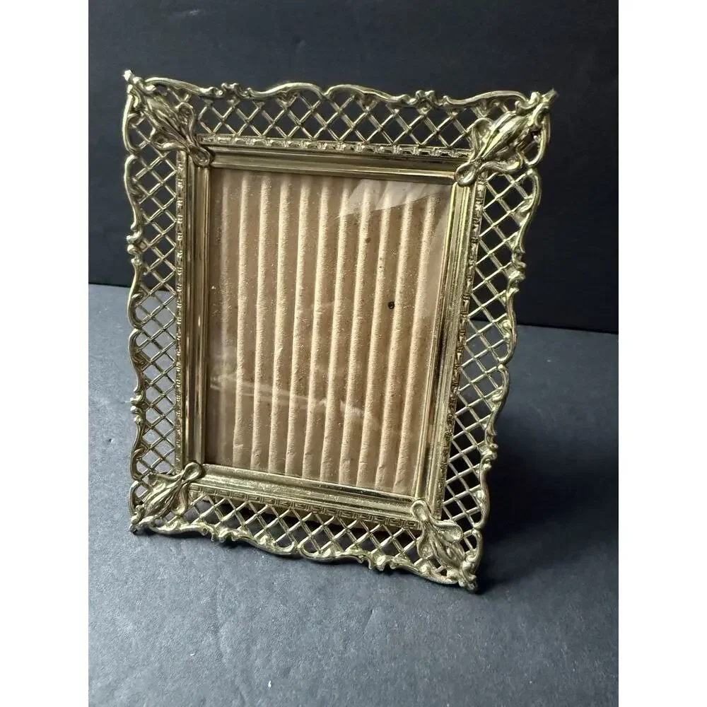 Vintage Ornate Gold Tone Metal Filigree Lattice Picture Frame 3x5 Cottagecore